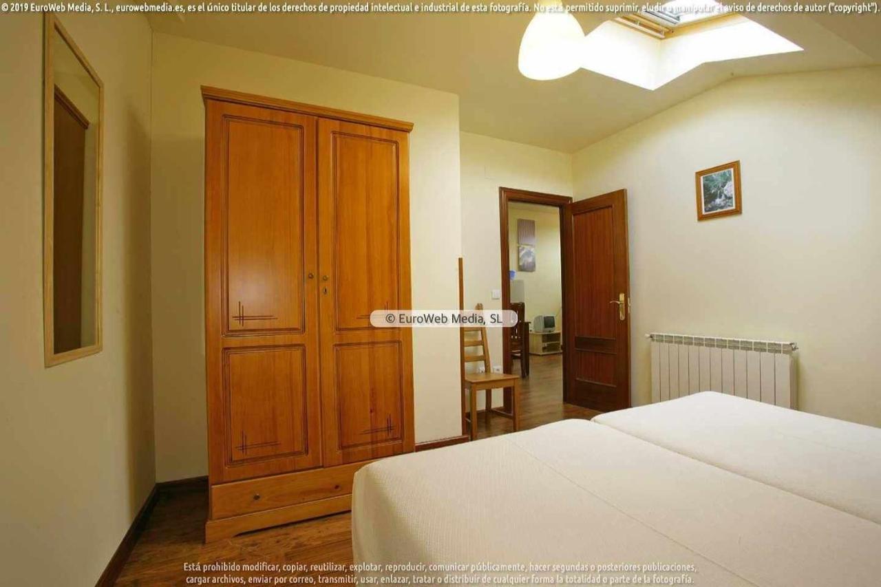 Ferienwohnung Apartamento 4 Casa Graciano Onís Exterior foto